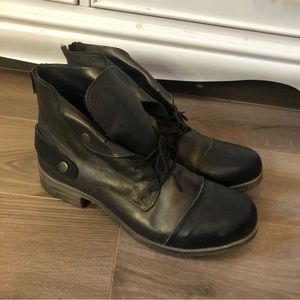 Bueno Ankle Boots